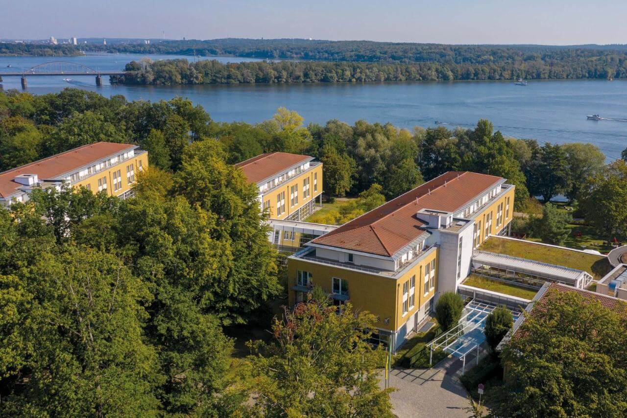 Seminaris SeeHotel Potsdam 1